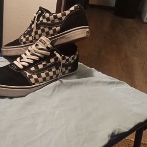 Vans checkerboard